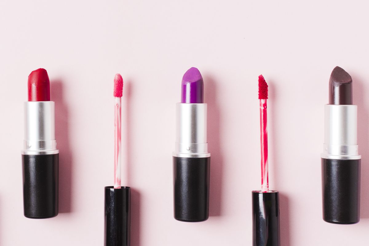 Ilustrasi warna lipstik