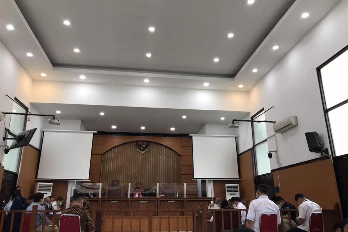 Sidang praperadilan kasus kerumunan dan penghasutan Rizieq Shihab di Pengadilan Negeri Jakarta Selatan, Selasa (12/1/2021).