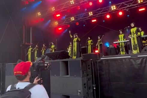 Tak Menyangka Konser di Jerman Disambut Meriah, Pemilik Nasida Ria Menangis Terharu