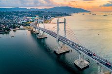 [POPULER PROPERTI] Cerita di Balik Nama Jembatan Merah Putih di Ambon