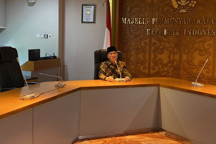 Wakil Ketua MPR Yandri Susanto di Kompleks Parlemen Senayan, Jakarta, Selasa (24/1/2023).