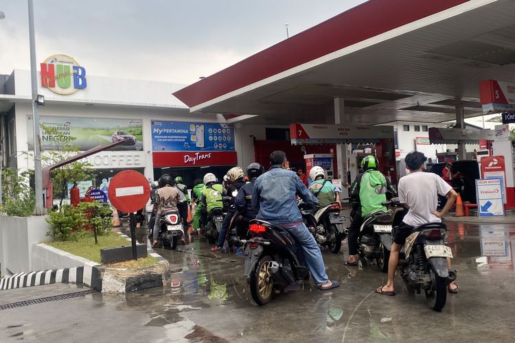 Harga Pertamax Naik, Ojol di Bogor Pangkas Belanja Dapur hingga Ganti BBM