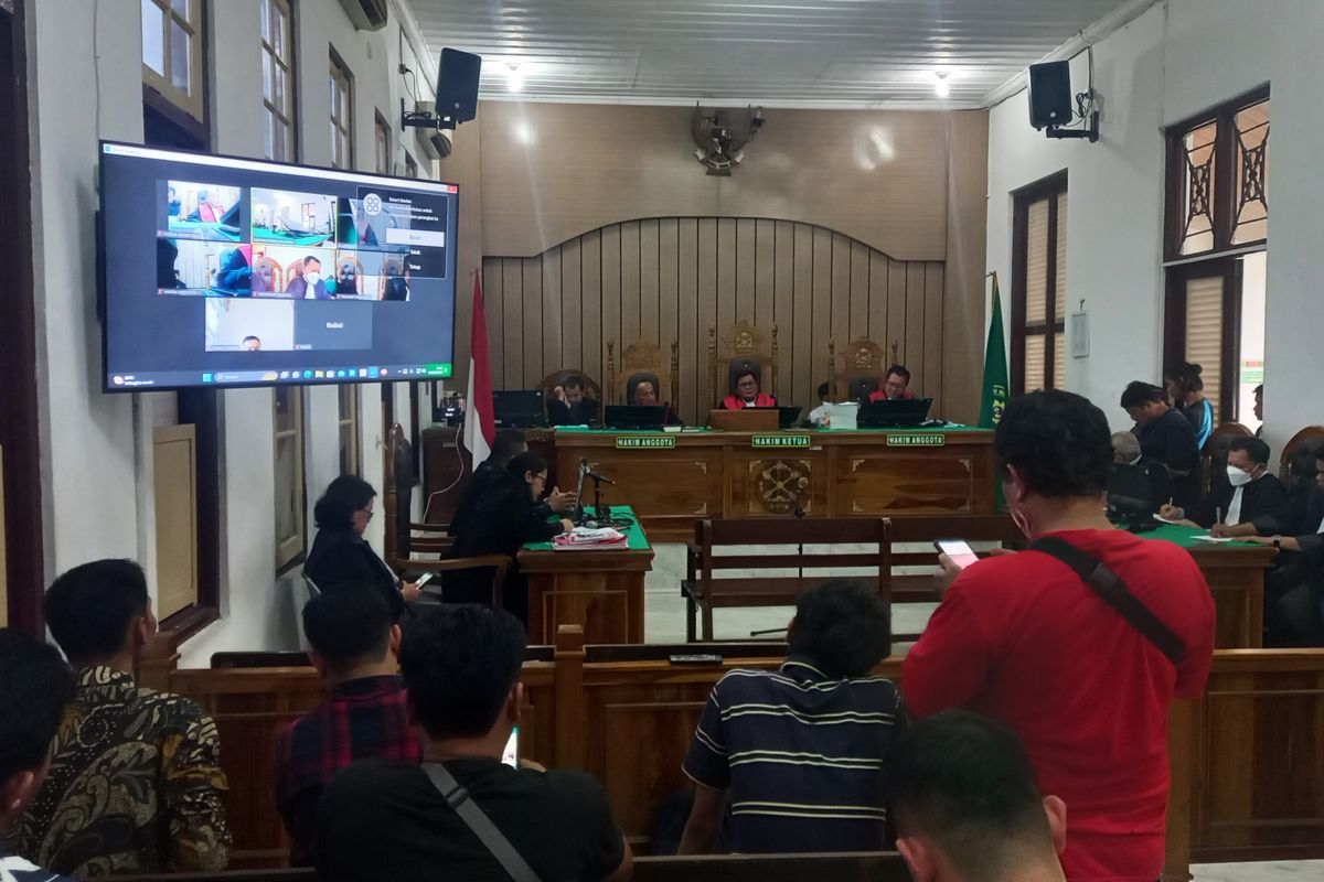 Suasana sidang vonis bos judi online Apin BK di Pengadilan Negeri Medan, Selasa (27/6/2023)