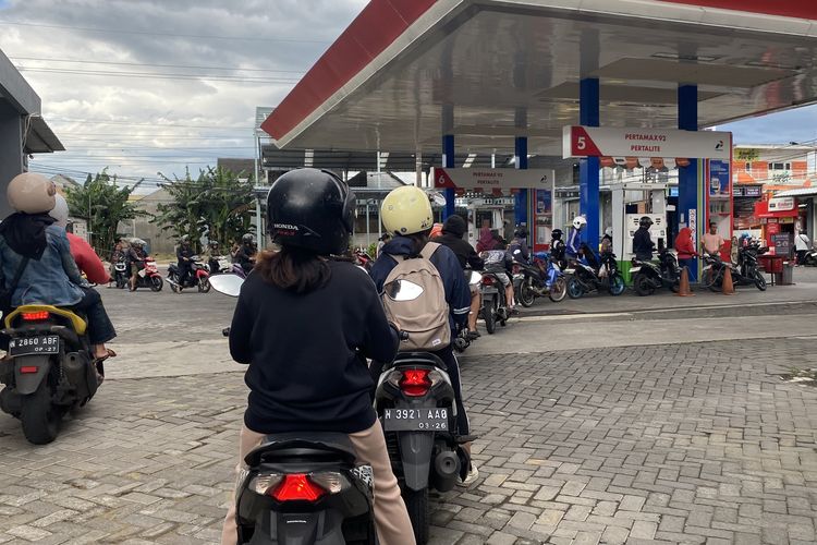 BBM-Barang Kebutuhan Naik, Bikin Pekerja di Malang Ini Kalang Kabut 