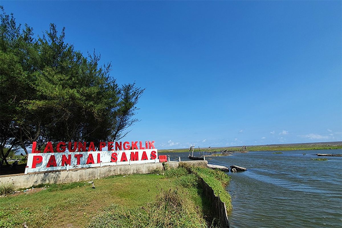 Pesona Pengklik Pantai Samas. 