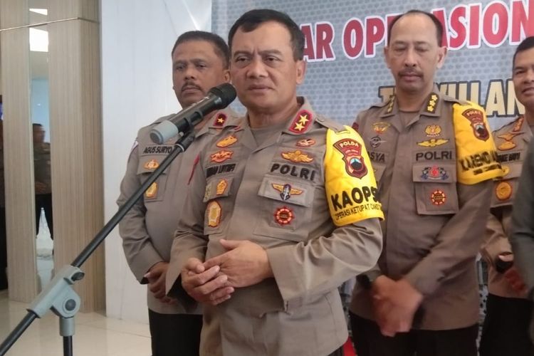 Kepala Polda Jateng, Irjen Ahmad Luthfi (tengah) saat memberikan keterangan, Rabu (6/3/2024).