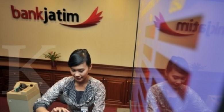 Ilustrasi biaya admin ATM Bank Jatim.