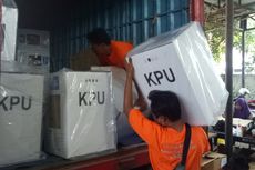 Dikawal Polisi, KPU Surakarta Distribusikan Ribuan Logistik Pemilu 2019 ke PPS