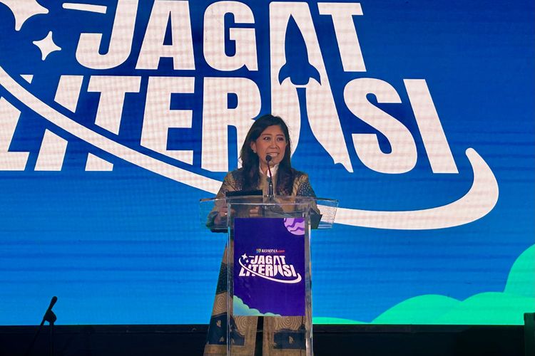 Menteri Komunikasi dan Digital Meutya Hafid saat menghadiri perayaan HUT Kompas.com ke-30, Jagat Literasi yang digelar di Menara Kompas, Jakarta Pusat, Senin (15/9/2025).