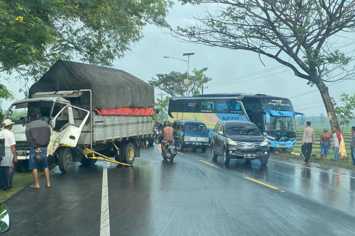 Tempat kejadian perkara (TKP) Kecelakaan maut di Sambungmacan, Kabupaten Sragen, Jawa Tengah, Kamis (14/7/2022)