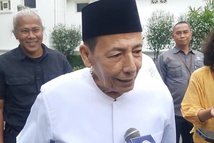 Anggota Wantimpres Habib Luthfi bin Yahya di Kompleks Istana Kepresidenan, Jakarta, Rabu (11/6/2024).