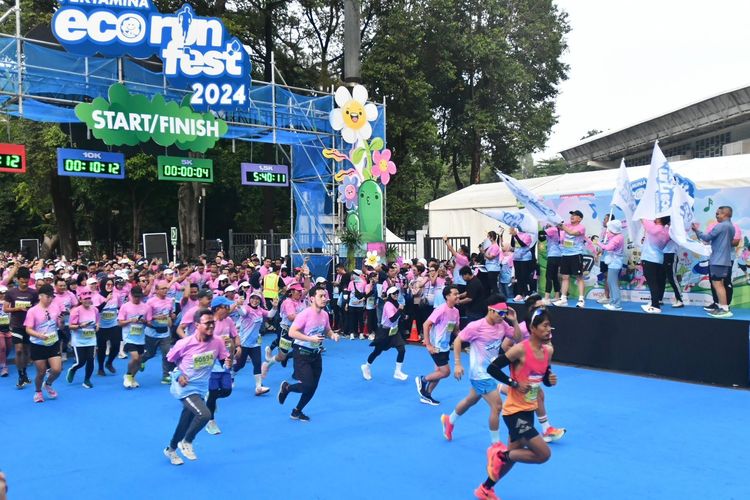 Wakil Direktur Utama PT Pertamina (Persero) Wiko Migantoro mengatakan, animo masyarakat yang mengikuti Pertamina Eco RunFest 2024 dari tahun ke tahun semakin bertambah. tahun ini sebanyak lebih dari 12.300 pelaro. Pertamina pun berkomitmen berkontribusi dalam gelaran Pertamina Eco RunFest.