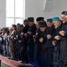 Mengapa Makmum Mengucapkan Amin Setelah Al-Fatihah? Ini Dalilnya