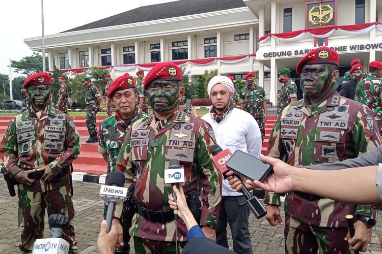 KSAD Jenderal Dudung Abdurachman di Markas Kopassus, Jakarta, Selasa (21/12/2021).