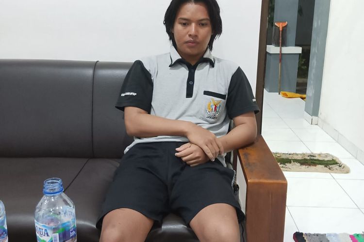 Korban kecelakaan laut Pantai Jembatan Panjang, Malang, Jawa Timur, bernama M Ruspandi berhasil selamat, Sabtu (8/7/2023).