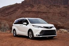 Toyota Sienna Resmi Meluncur, MPV Baru Berbasis Camry