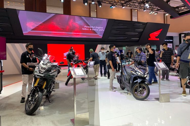 Honda Vario 125 di booth Honda pada IMOS 2022