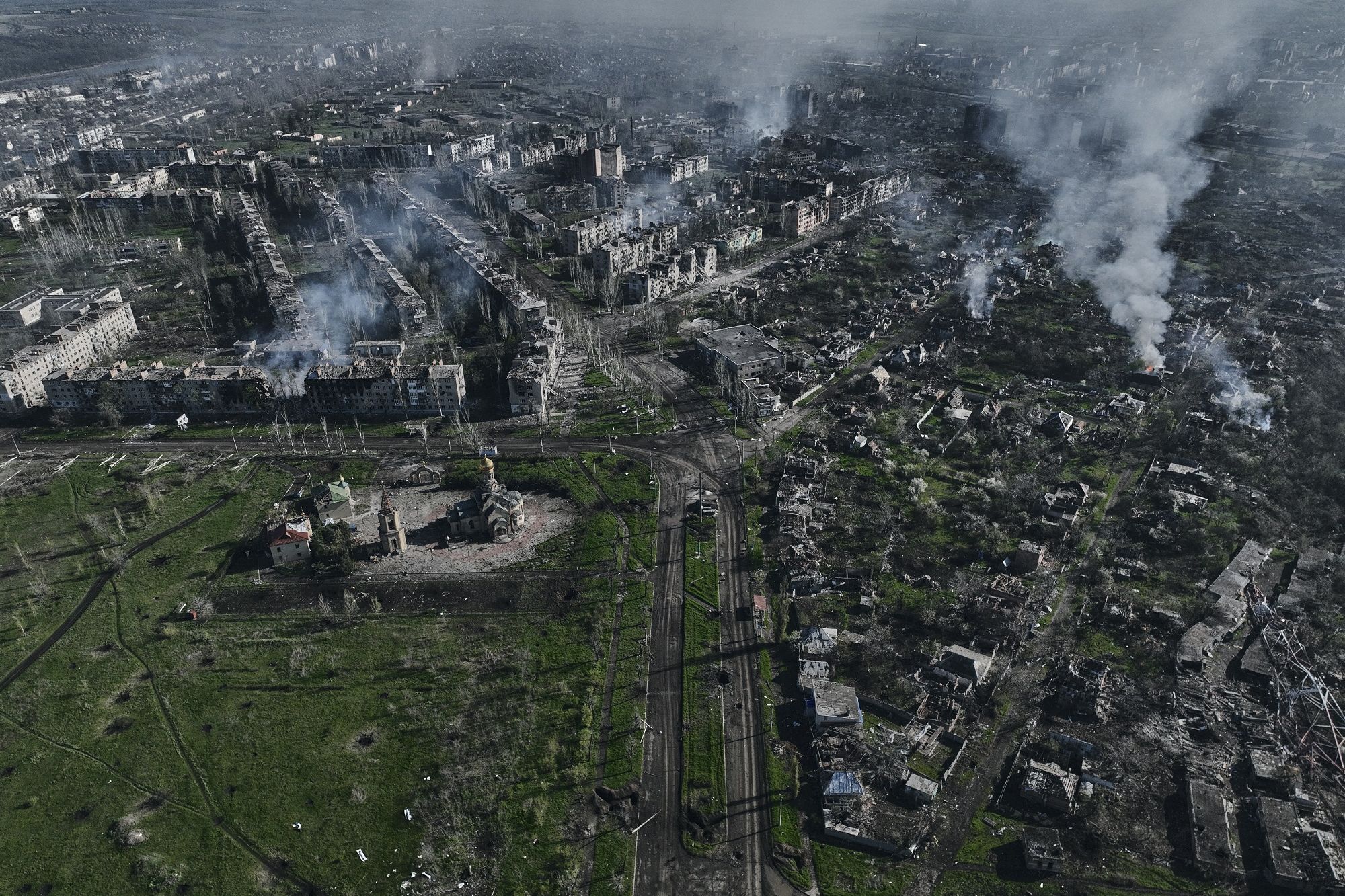 Rangkuman Hari Ke-452 Serangan Rusia ke Ukraina: Jatuhnya Bakhmut | Zelensky di G7