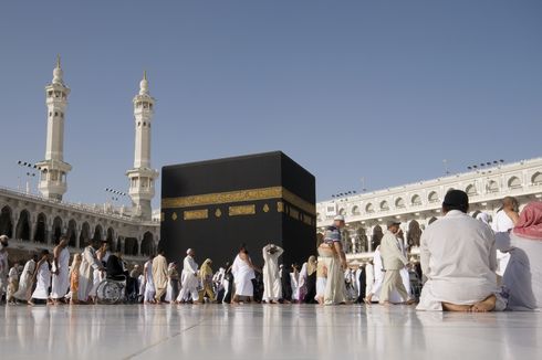 Resmi, Jemaah Umrah Asal Indonesia Tak Perlu Vaksin Booster