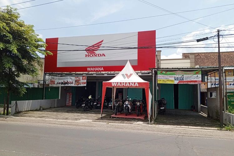 [POPULER OTOMOTIF] Diler Motor di Jakarta-Tangerang Tutup, Spesifikasi B50
