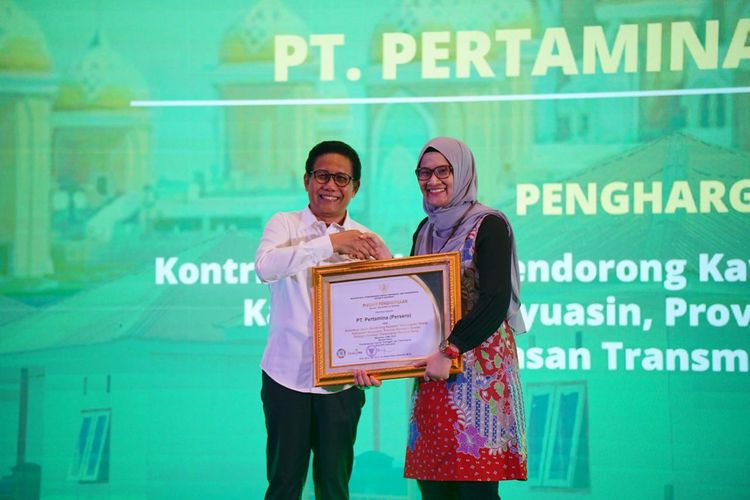 Kemendesa PDTT mengapresiasi kontribusi Pertamina dalam menjalankan Program Tanggung Jawab Sosial dan Lingkungan (TJSL) yang mendorong kemajuan kawasan transmigrasi di Indonesia.