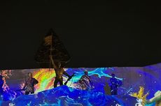 Kolaborasi Pertunjukkan Wayang dan Video Mapping Pukau Wisatawan di Benteng Vredeburg