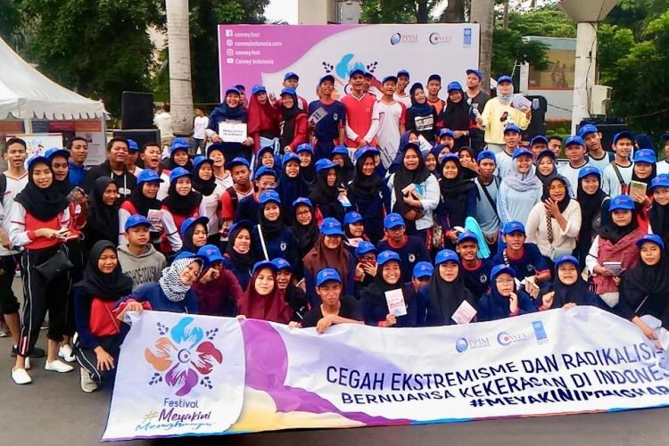 Deklarasi Anti Ekstrimisme dan Radikalisme di CFD Jakarta (6/1/2019) merupakan bagian dari rangkaian acara Convey Festival #MeyakiniMenghargai, yang sebelumnya telah terlaksana di Yogyakarta dan Makassar, 9 dan 16 Desember 2018.