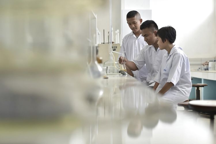 Universitas Padjadjaran (Unpad) bersama PT Pakar Biomedika mengembangkan alat uji cepat infeksi, Nucleopad, yang dapat memberikan hasil dalam 15 menit.