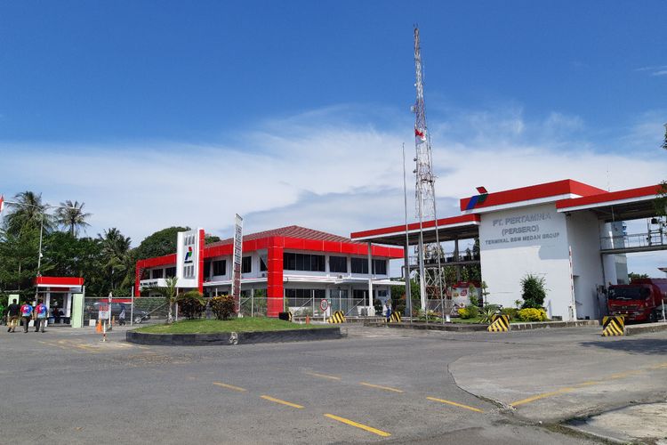 Bbm Turun Harga Tetapi Harga Pertalite Di Kepri Tetap Termahal Se Indonesia Halaman All Kompas Bbm Turun Harga Tetapi Harga Pertalite Di Kepri Tetap Termahal Se Indonesia Halaman All Kompas