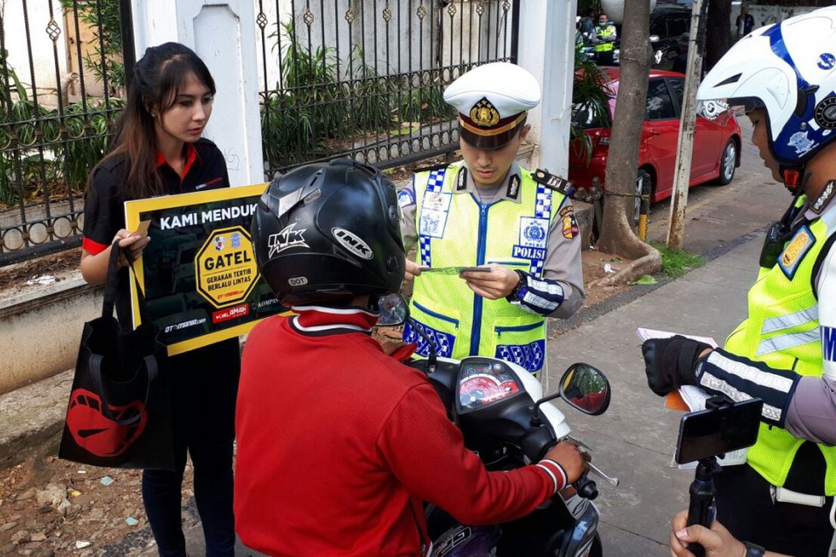 Kampanye Gatel, didukung NTMC dan YAHM, sasar pemotor yang menyalah gunakan trotoar