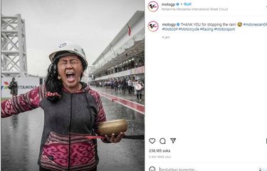 Tangkapan layar instagram MotoGP tentang pawang hujan Rara Istiani Wulandari