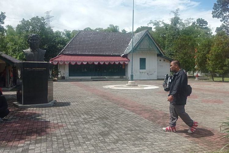 Mengenal Rumah Rajiman yang Dikunjungi Ganjar Pranowo saat Kampanye di Ngawi