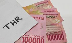 Dampak THR dan BHR: Mendorong Pertumbuhan Ekonomi di Tengah Inflasi?