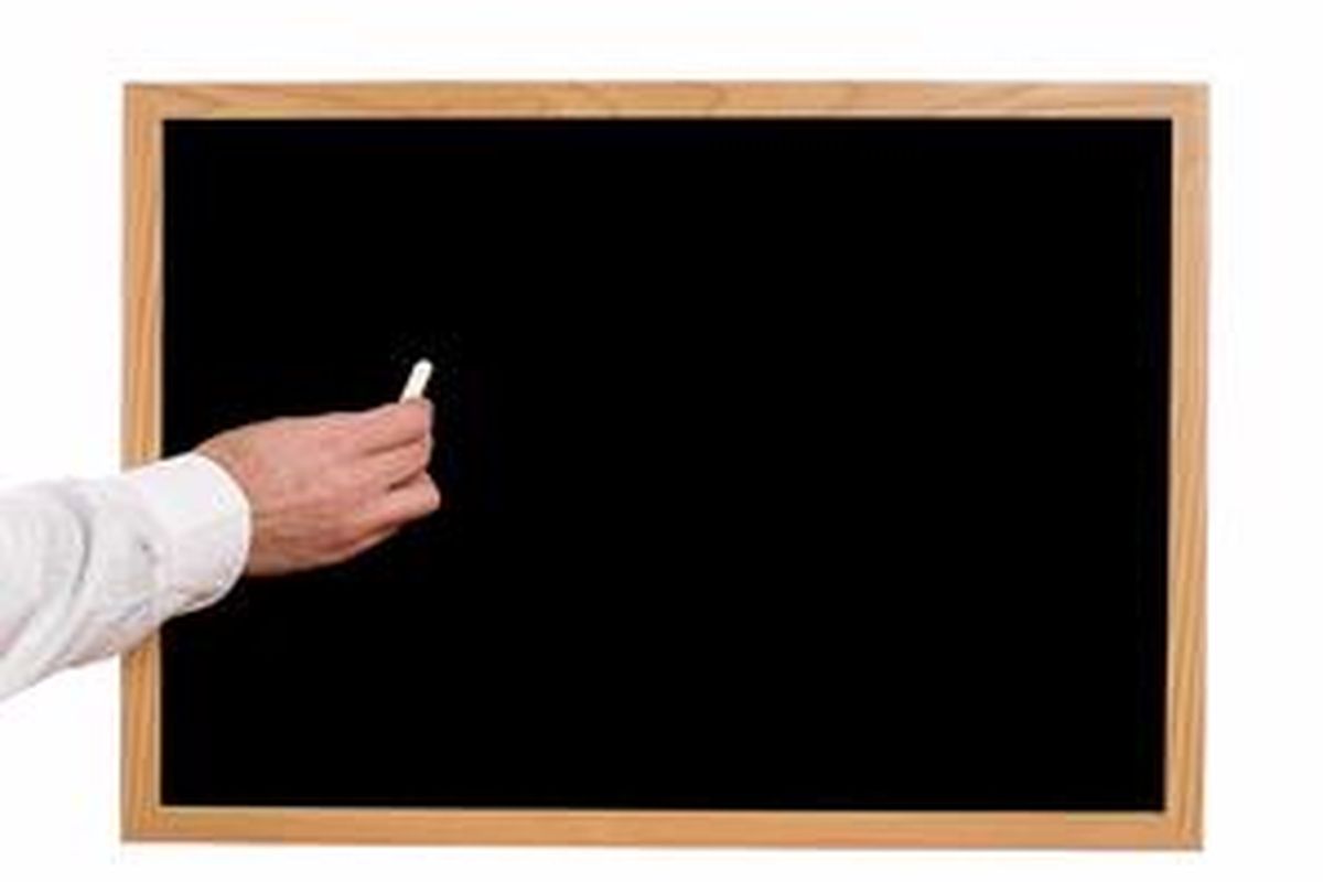 Ilustrasi:  Sejumlah guru kelompok bermain (play group) di Kabupaten Maros, Sulawesi Selatan, berada di DPRD Maros. Mereka datang untuk mempertanyakan gaji yang sudah sembilan bulan belum dibayarkan, terhitung sejak Januari hingga September 2009 lalu.