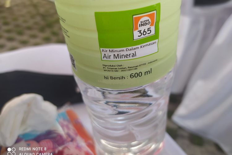 
Sampah kemasan plastik berlogo Super Indo 365 dihargai Rp 5000 per kilogram dalam bentuk uang elektronik pada peluncuran poin pengumpulan sampah plastik pada program pengurangan sampah kemasan plastik bekerja sama dengan Waste Hubs (Wahu) Indonesia. 