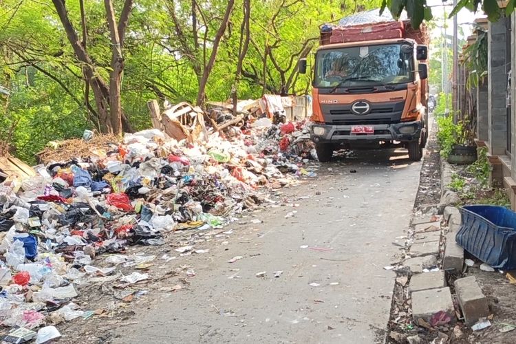 Lurah Cakung Barat Sebut Banyak Warga Luar Buang Sampah ke TPS Albo Jaktim
