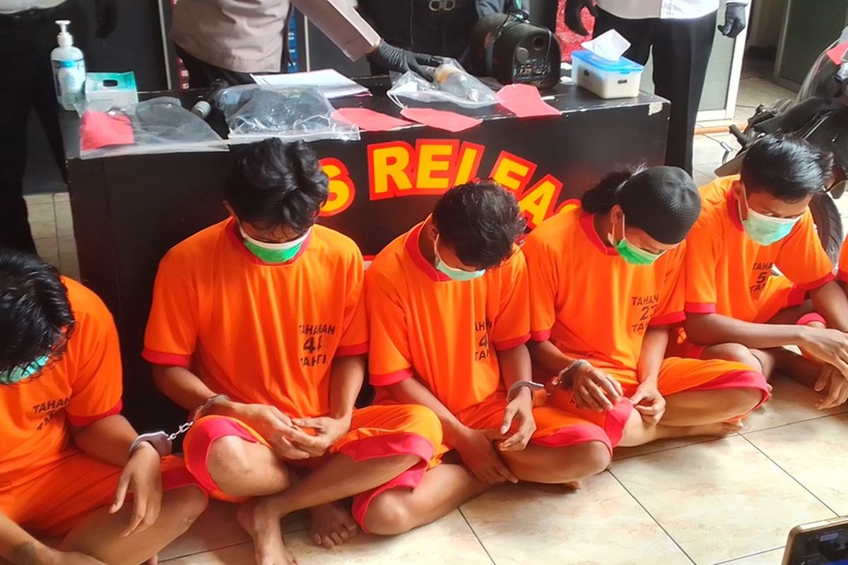 Buang Mayat Teman yang Tewas karena Overdosis, Enam Pemuda di Lubuklinggau Ditangkap