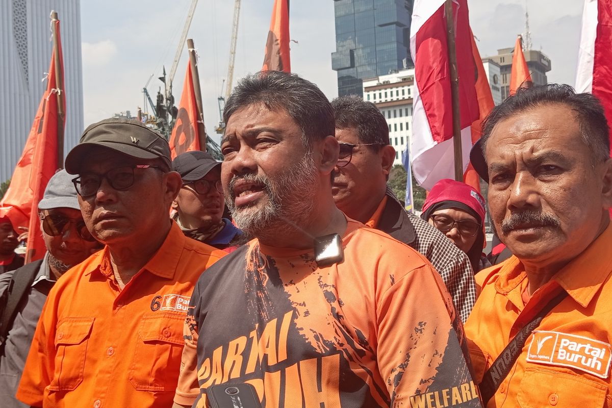 Presiden Partai Buruh Minta Prabowo-Gibran Terbitkan Perppu Cabut UU Cipta Kerja