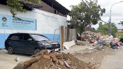 Sampah Menggunung di Depan SPPG Cakung Timur Bukan Berasal dari Warga Sekitar