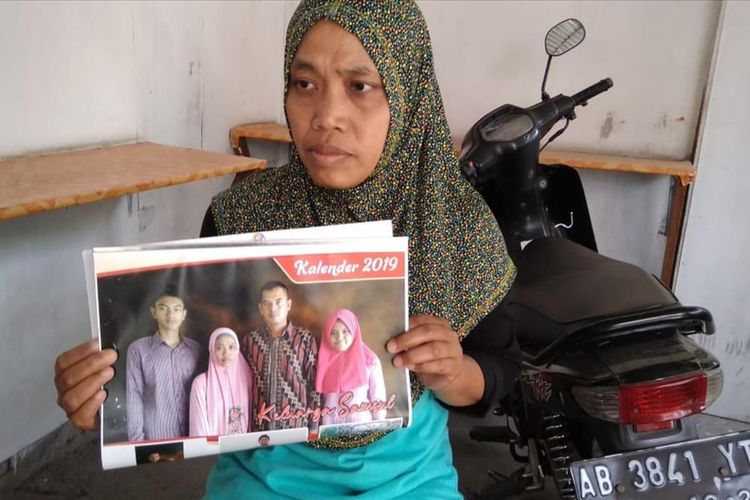 Sumiasih warga Kampung Juron RT 19 Desa Pendowoharjo, Kecamatan Sewon, Kabupaten Bantul, Yogyakarta,