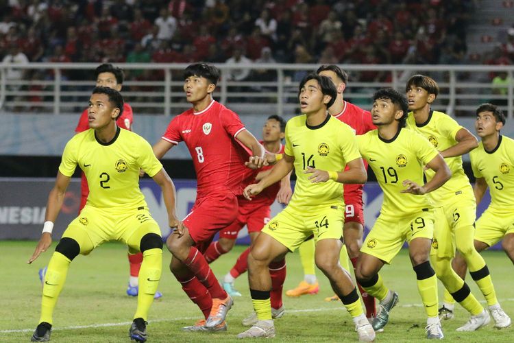 HT Indonesia Vs Malaysia: Kaka Nyaris Cetak Gol Cepat, Skor Masih 0-0