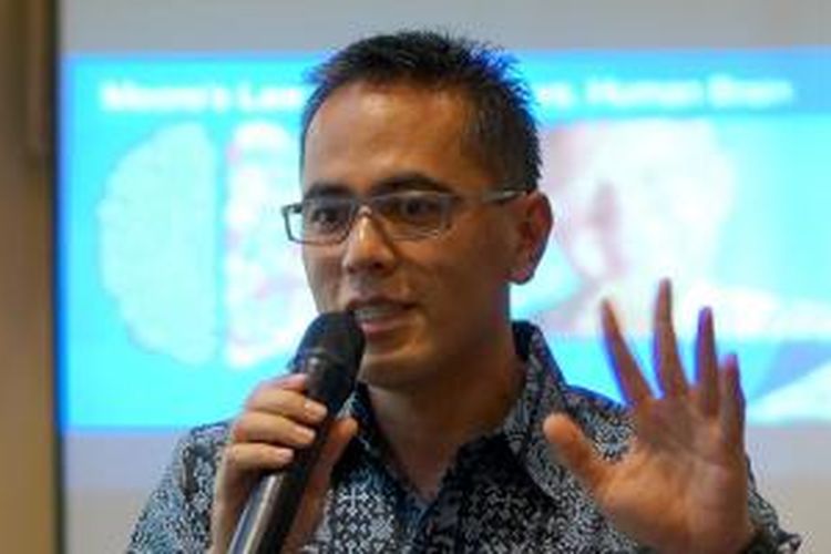 Channel Business Director Intel Indonesia Harry K. Nugraha