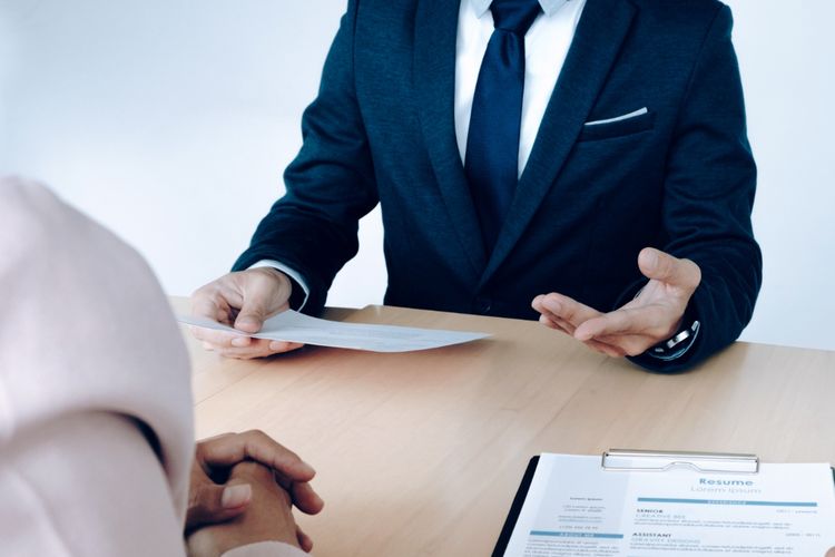 Usia Tak Lagi Jadi Syarat Lamaran Kerja? Ini Poin-poin SE Menaker tentang Larangan Diskriminasi Rekrutmen Kerja