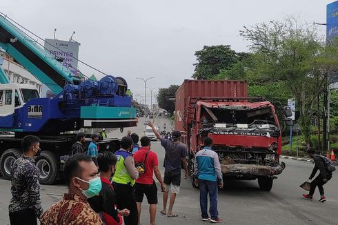 Respons Kemenhub Soal Kecelakaan Truk Kontainer di Simpang Rapak