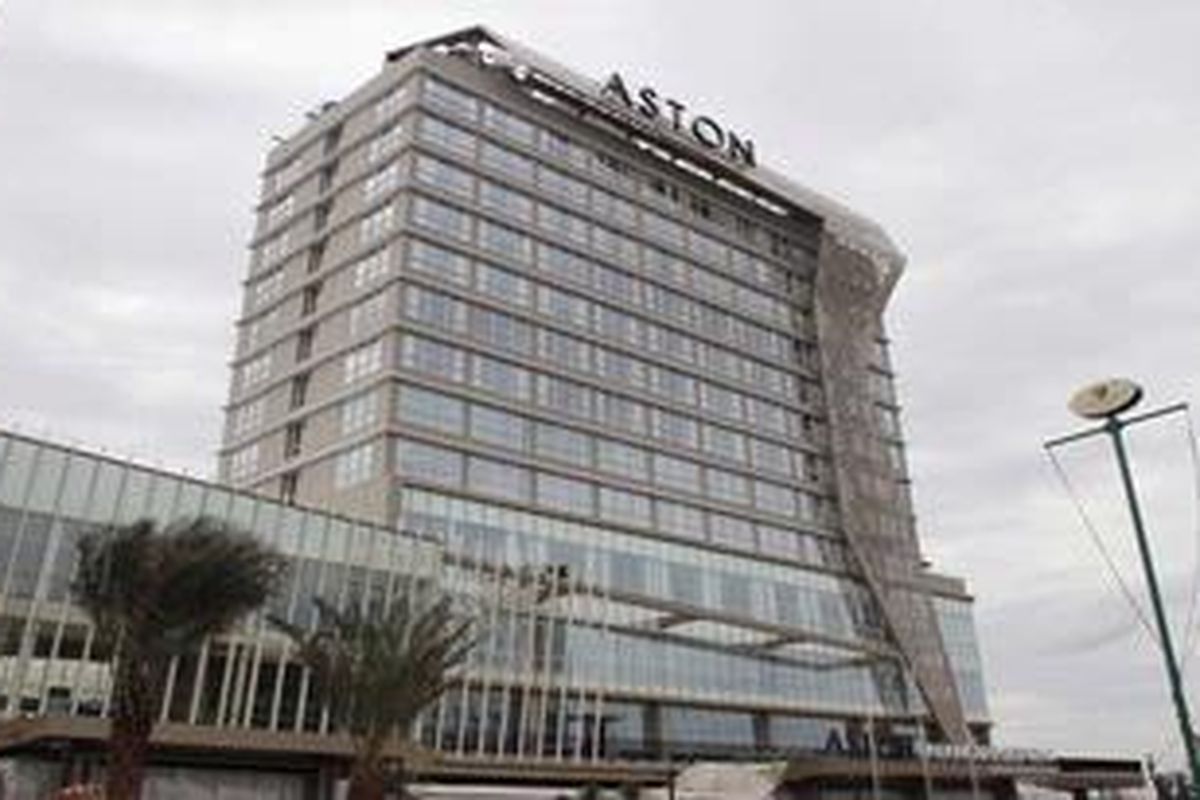 Hotel Aston Paramount Serpong, Tangerang, Banten resmi beroperasi hari Senin (1/11/10) sore ini