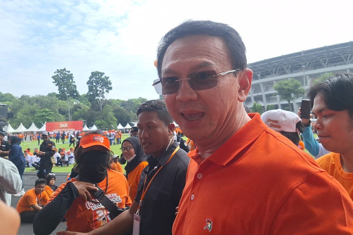 Basuki Tjahaja Purnama atau Ahok saat menghadiri kampanye akbar Pramono-Rano di Stadion Madya GBK, Jakarta Pusat, Sabtu (23/11/2024).