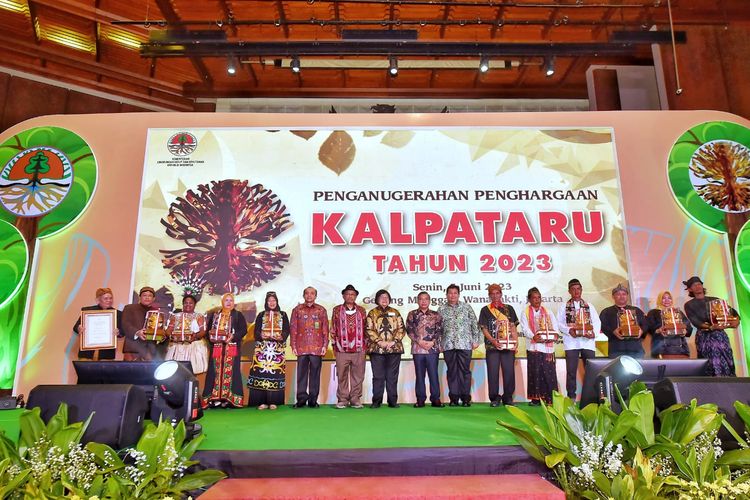 Kementerian Lingkungan Hidup dan Kehutanan (KLHK) menggelar pemberian Penghargaan Kalpataru 2023 pada Senin (5/6/2023) di Gedung Manggala Wanabakti KLHK.