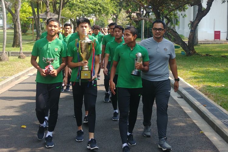 Timnas U-16 tiba di Istana Merdeka, Jakarta, Kamis (4/10/2018), untuk bertemu Presiden Jokowi.