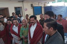 Berkunjung ke Tangerang, Hadi Tjahjanto Serahkan Sertifikat Gereja
