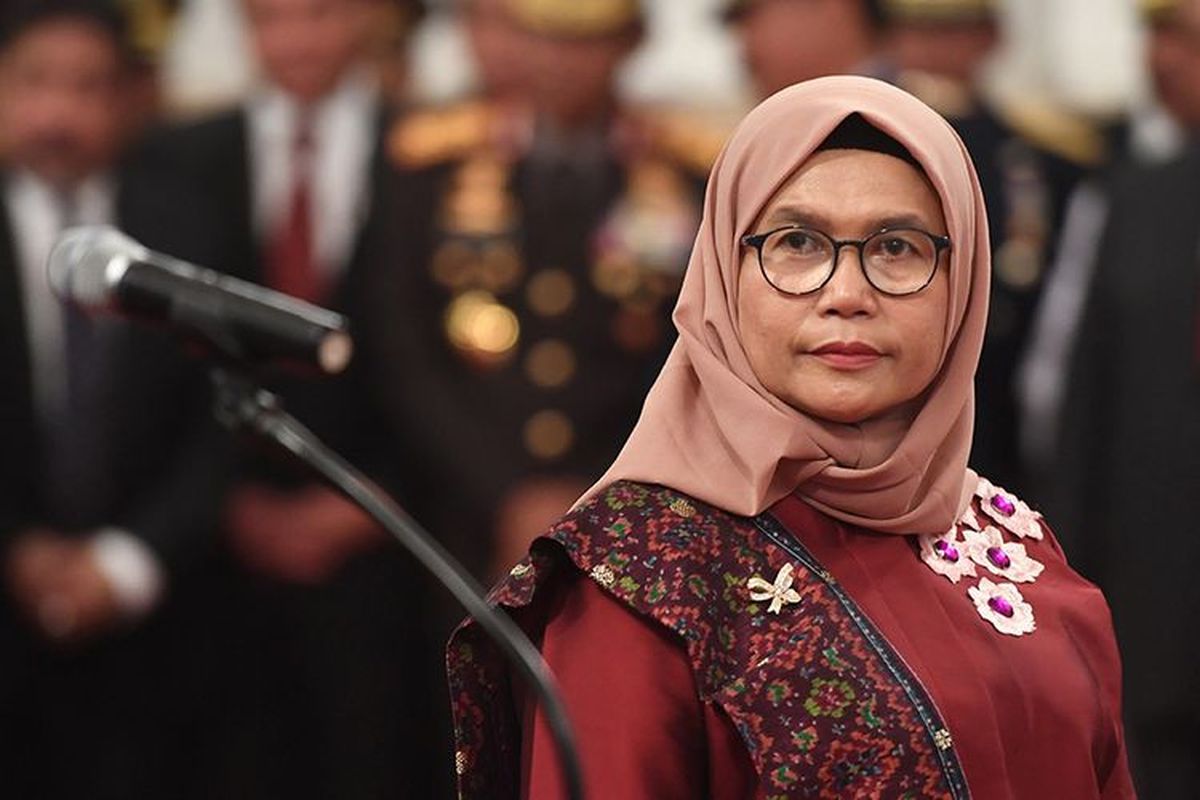 Wakil Ketua KPK Lili Pintauli Siregar mengikuti upacara pelantikan Pimpinan dan Dewan Pengawas KPK di Istana Negara, Jakarta, Jumat (20/12/2019).